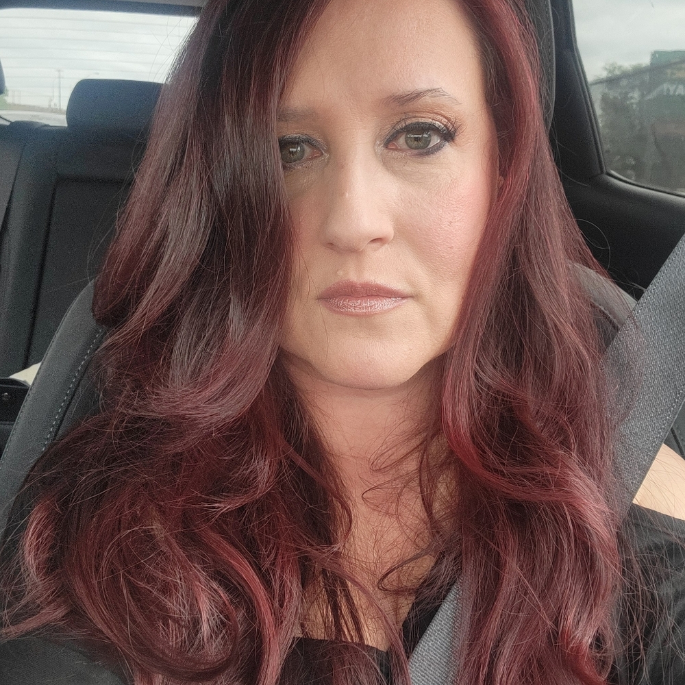 Meet your Posher, Alison